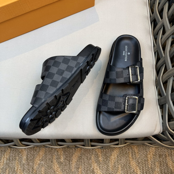 HOT SALE LOUIS VUITTON SLIPPERS