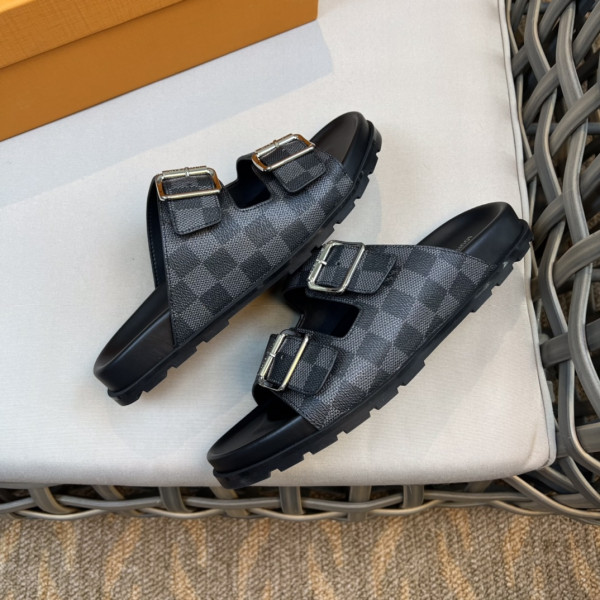 HOT SALE LOUIS VUITTON SLIPPERS