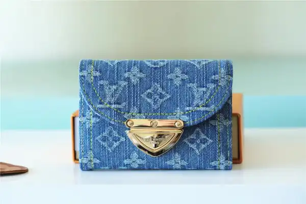 Louis Vuitton VICTORINE Wallet