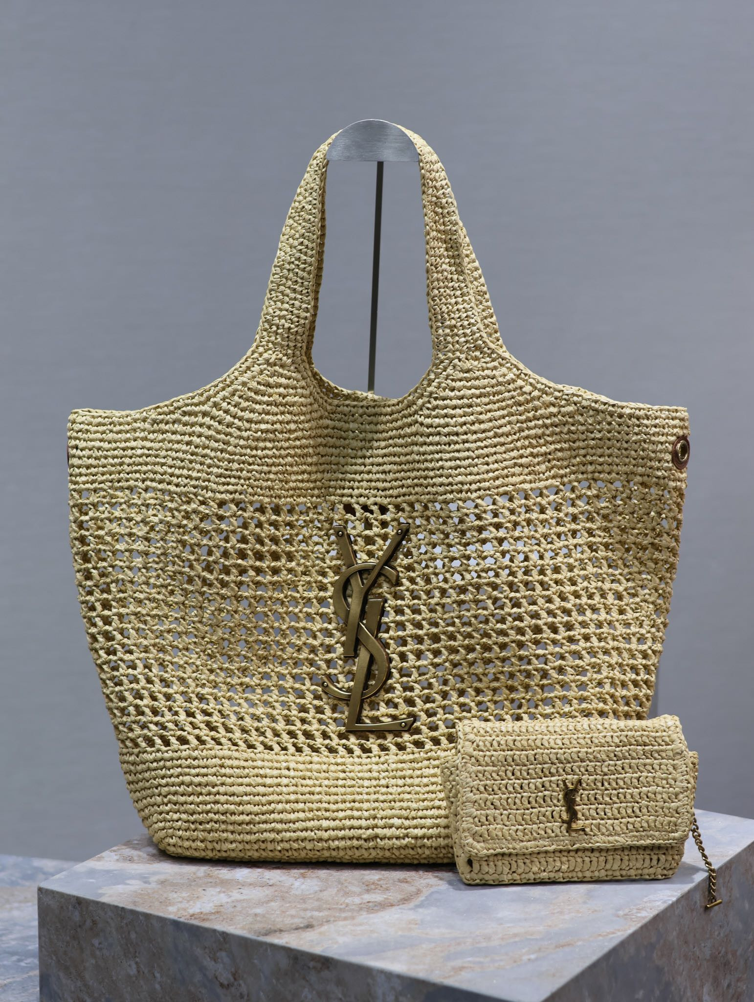 HOT SALE YSL ICARE MAXI SHOPPING BAG