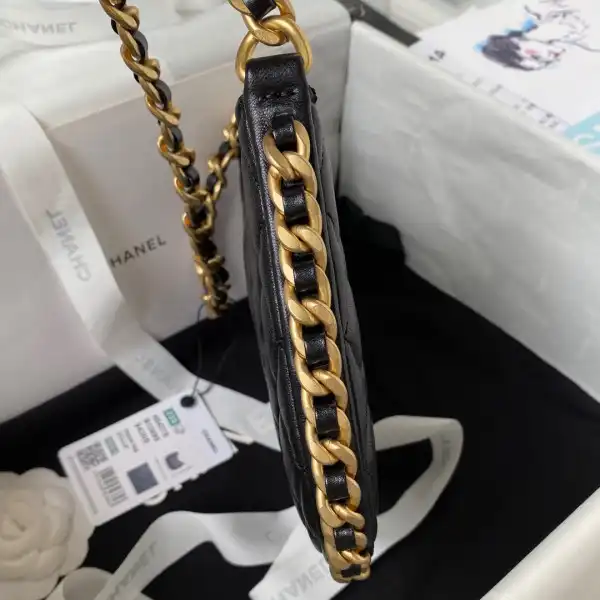 First bag ru CHANEL HOBO HANDBAG