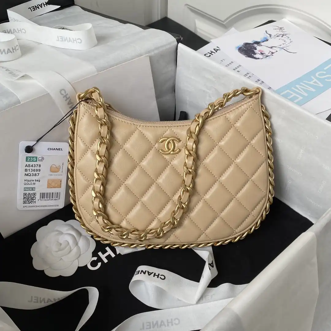 CHANEL HOBO HANDBAG