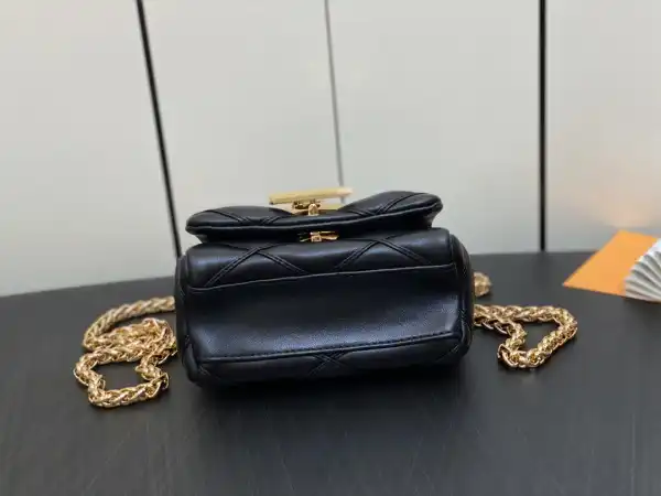 First bag ru LOUIS VUITTON Pico GO-14-15*10*6.5cm