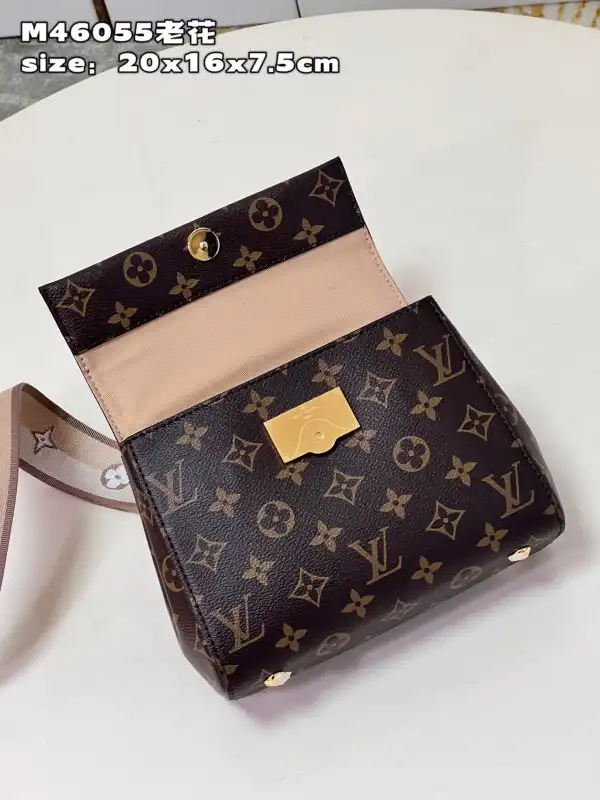 First bag ru LOUIS VUITTON CHANELUNY BB