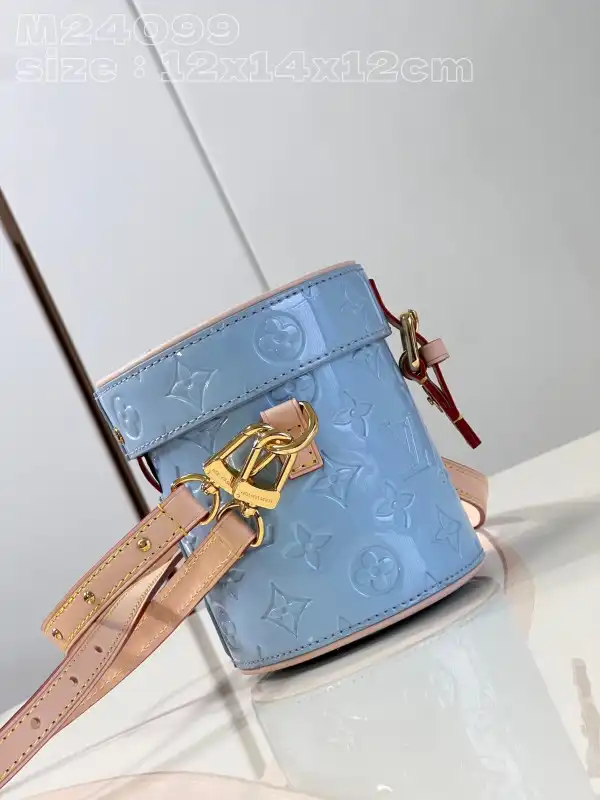 Cheap LOUIS VUITTON Astor