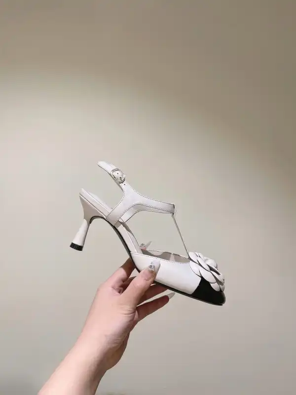 CHANEL HEELS - 4.5CM