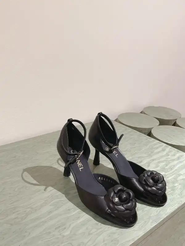 CHANEL HEELS - 4.5CM