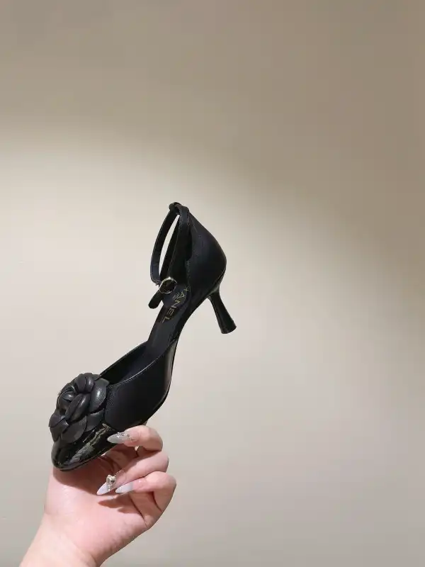 CHANEL HEELS - 4.5CM