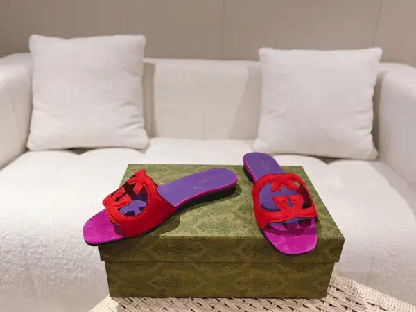 Bagsoffer yupoo GUCCI SLIDE SANDALS