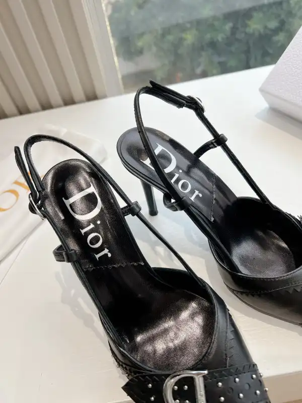 DIRO HEELS