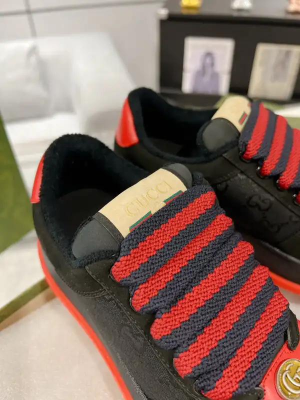 GUCCI SNEAKER