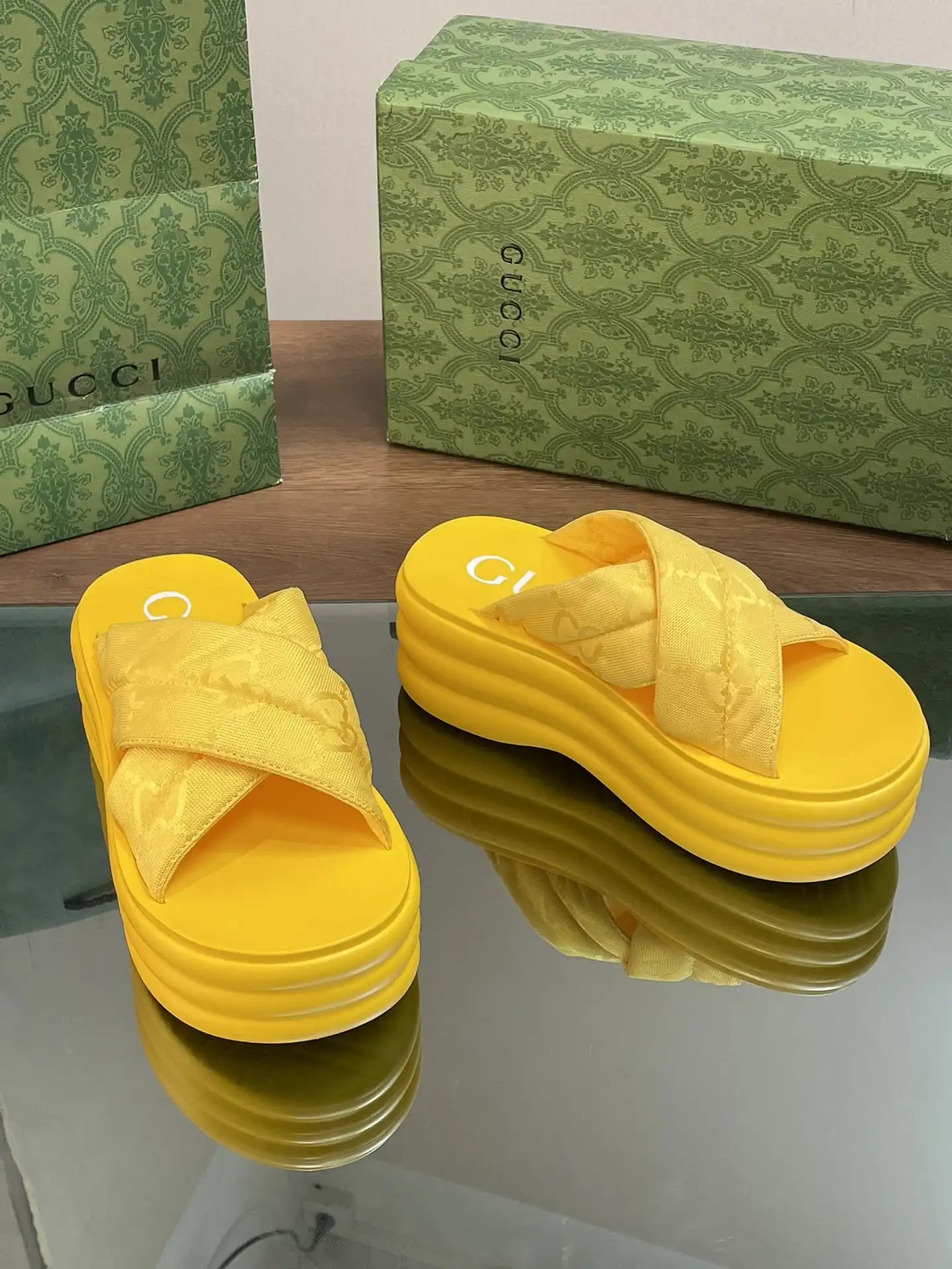 Frstbag ru GUCCI SLIDE SANDALS