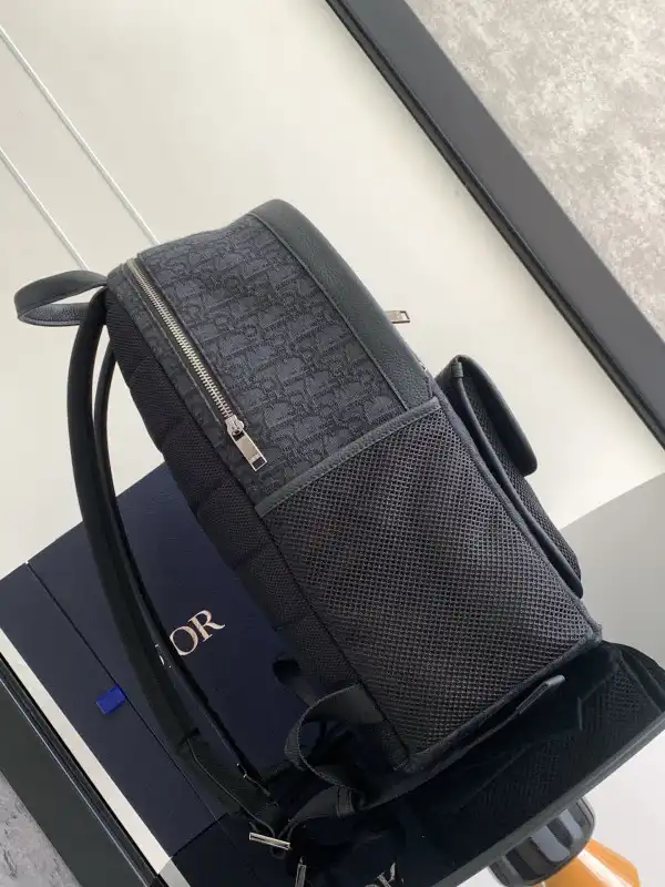 DIRO 8 Backpack