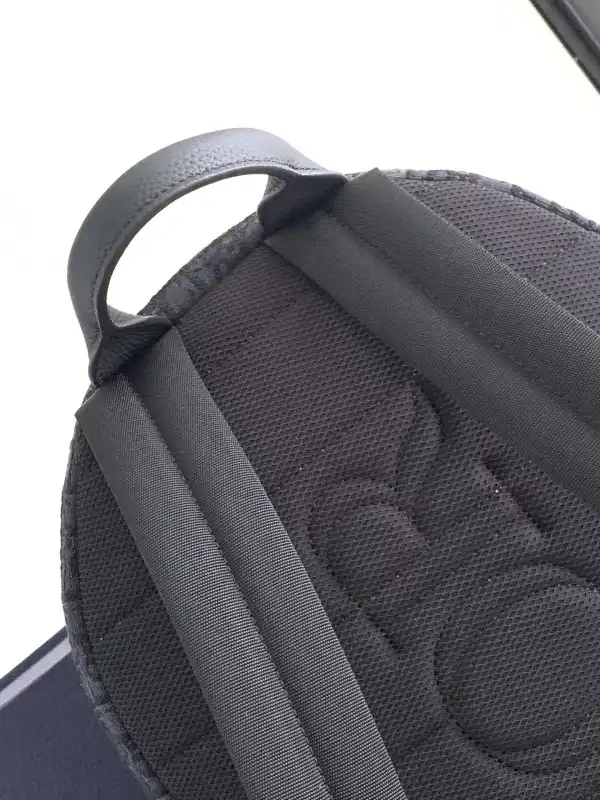 DIRO 8 Backpack