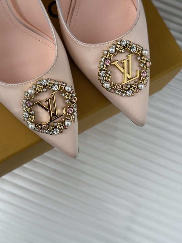 HOT SALE LOUIS VUITTON HEELS