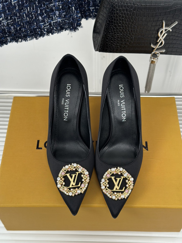 HOT SALE LOUIS VUITTON HEELS