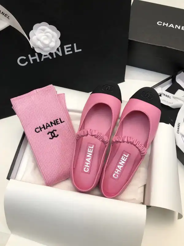 CHANEL FLATS