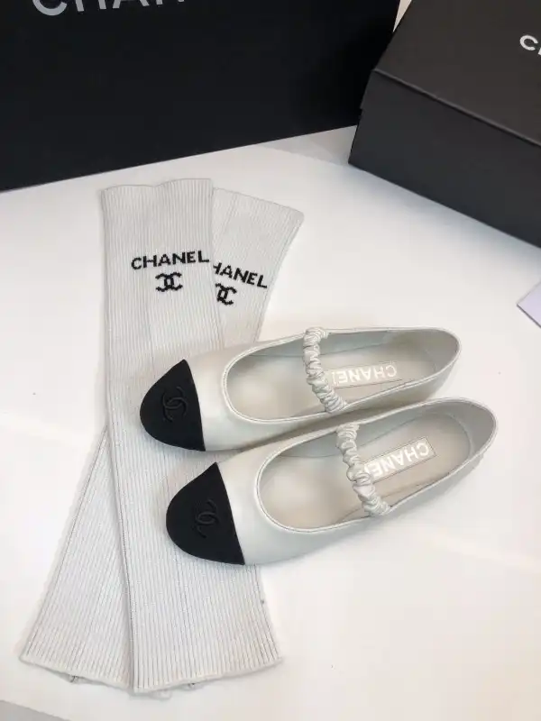 CHANEL FLATS