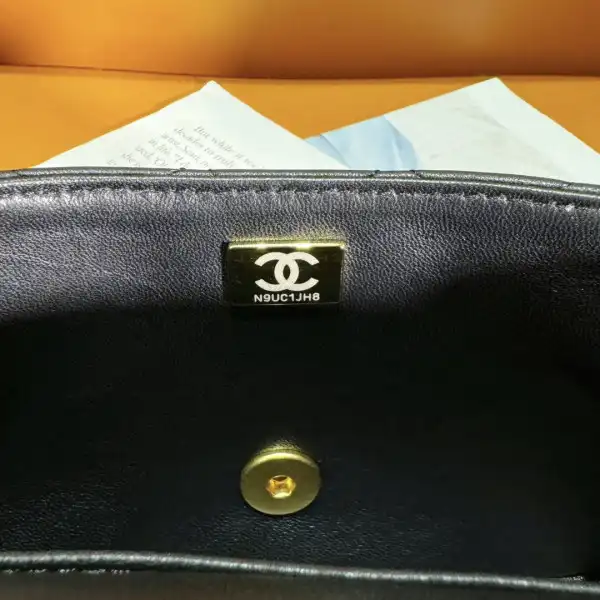 CHANEL MINI FLAP BAG-12.5x17x5cm