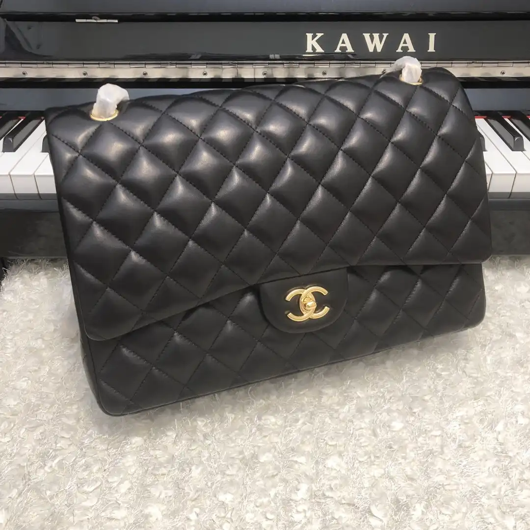 CHANEL FLAP BAG