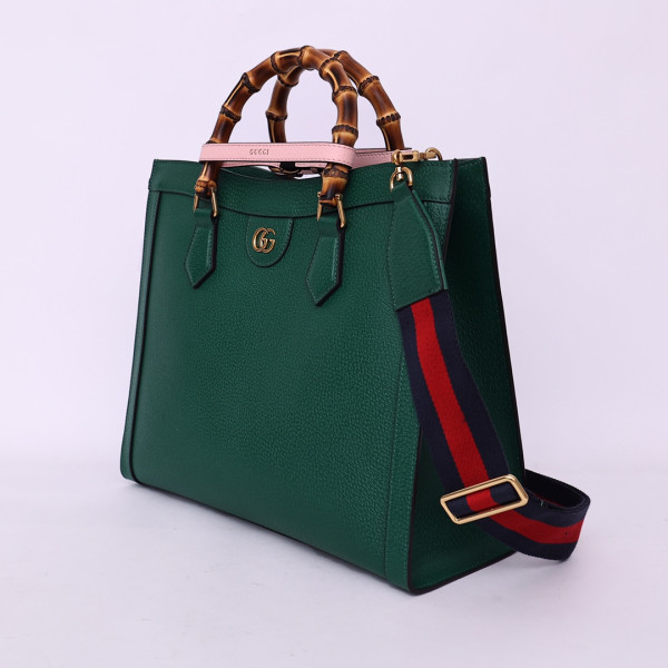 HOT SALE Gucci Diana medium tote bag