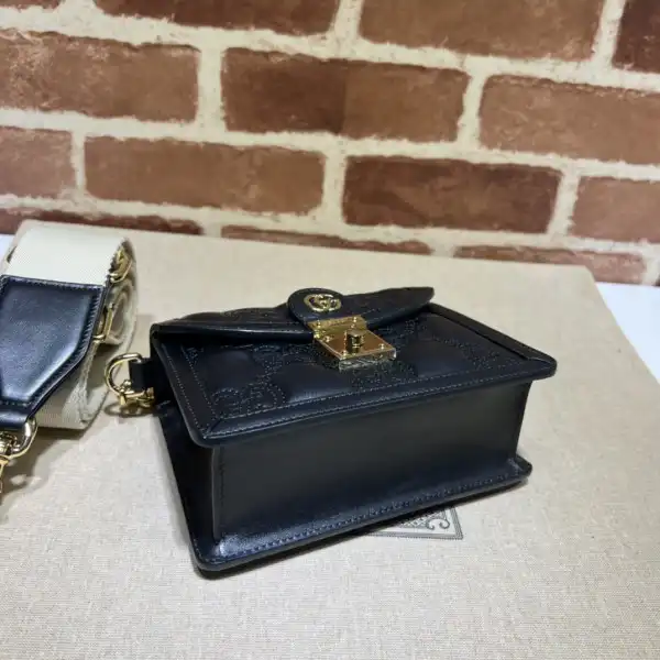 GUCCI GG MATELASSÉ SMALL TOP HANDLE BAG