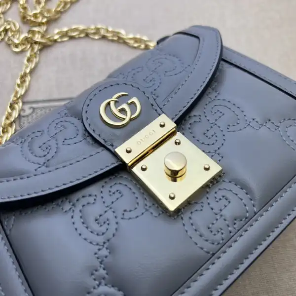 GUCCI GG MATELASSÉ SMALL TOP HANDLE BAG