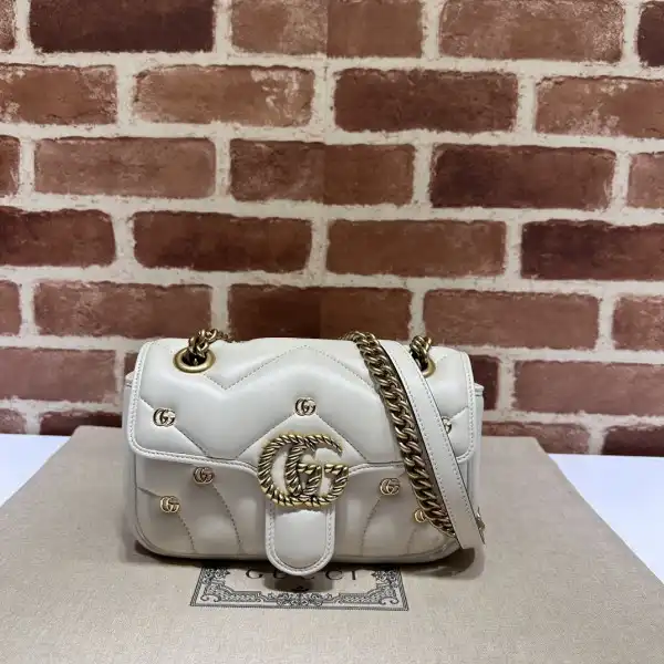 GUCCI GG Marmont mini shoulder bag