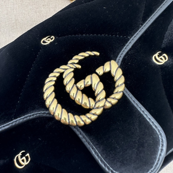 HOT SALE GUCCI GG Marmont SMALL shoulder bag