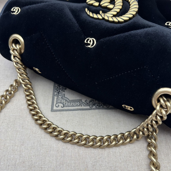 HOT SALE GUCCI GG Marmont SMALL shoulder bag