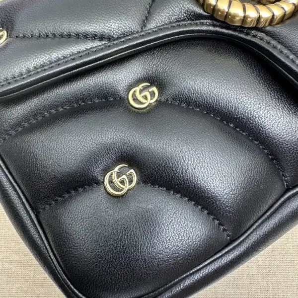 GUCCI GG Marmont SMALL shoulder bag