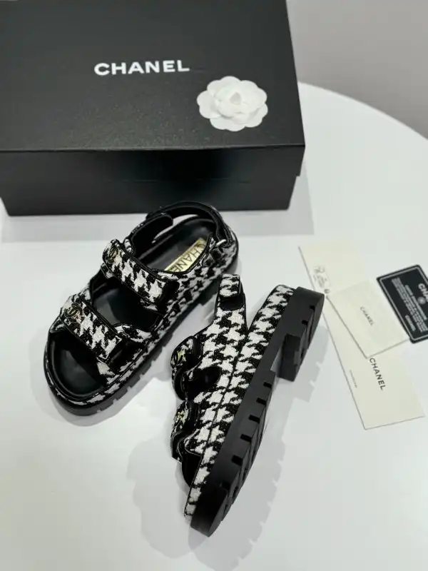 First bag ru CHANEL SANDALS