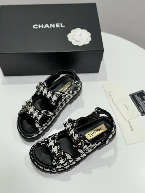 First bag ru CHANEL SANDALS