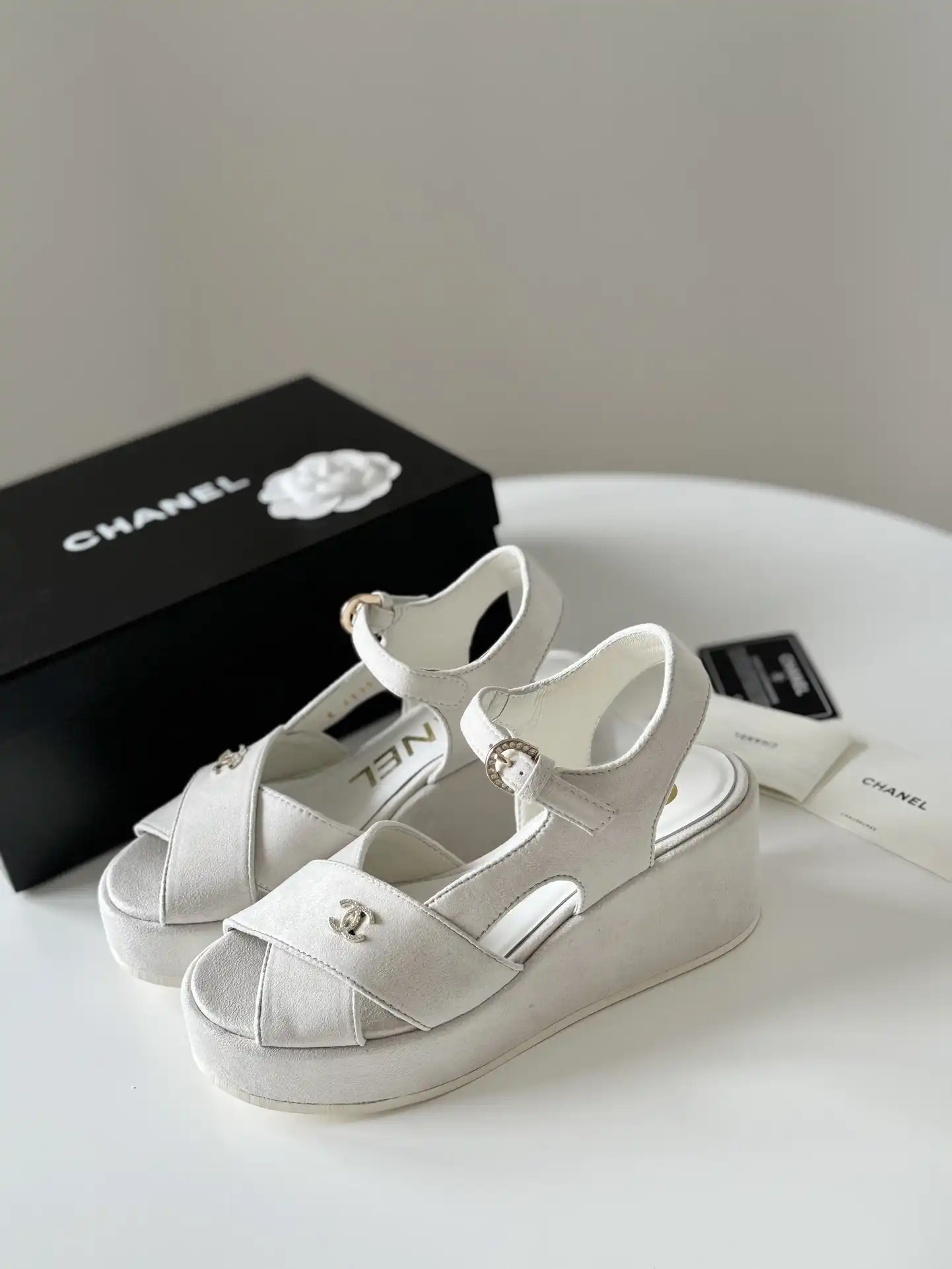 Firstbag Ru CHANEL SANDALS