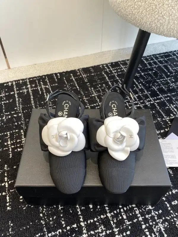 CHANEL SLING-BACK