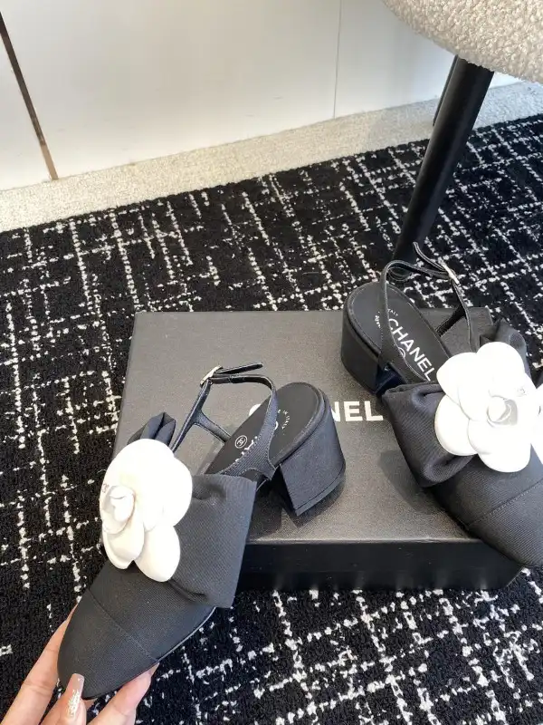 CHANEL SLING-BACK