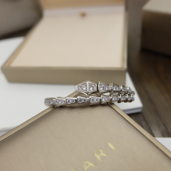 [FREE SHIPPING] BVLGARI BRACELET