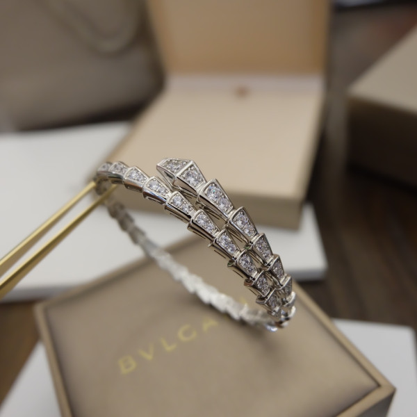 [FREE SHIPPING] BVLGARI BRACELET