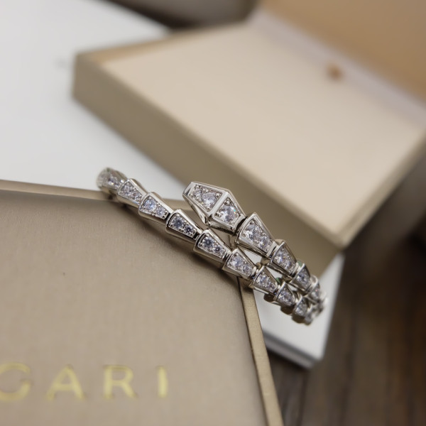 [FREE SHIPPING] BVLGARI BRACELET