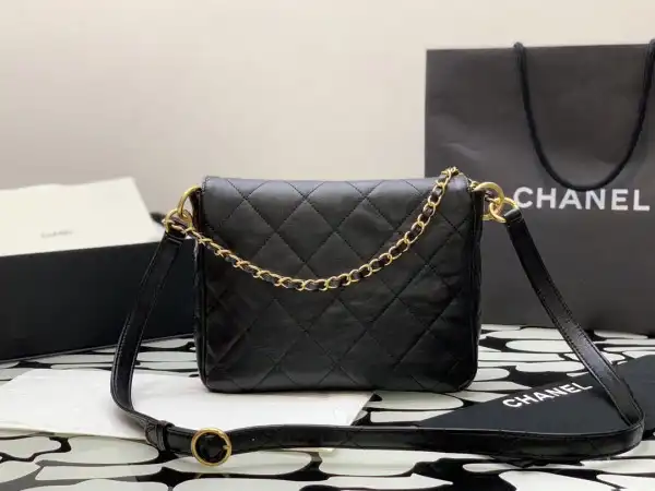 CHANEL HOBO HANDBAG-21×30×5cm