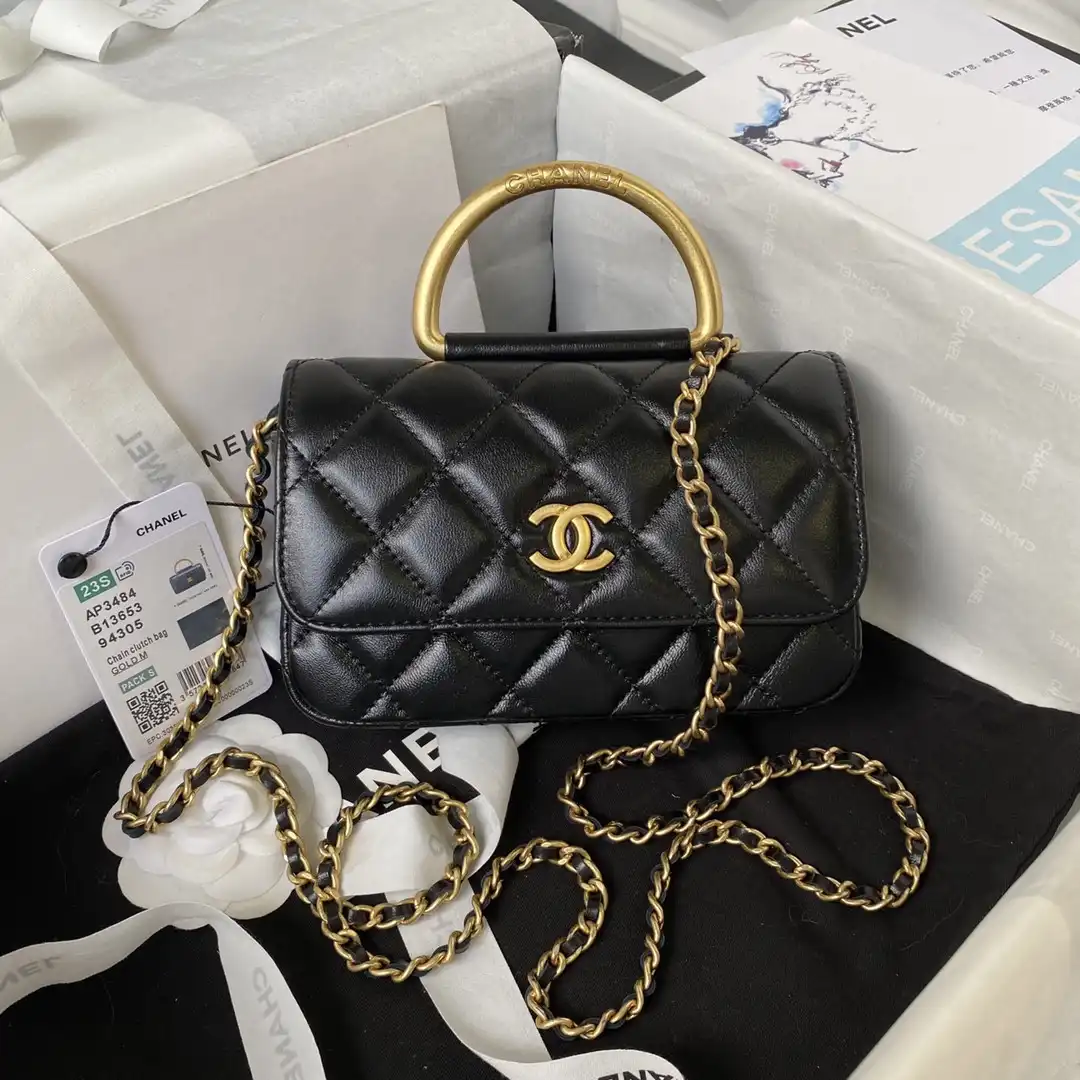 CHANEL HANDLE BAG