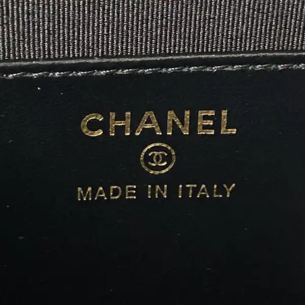 CHANEL HANDLE BAG