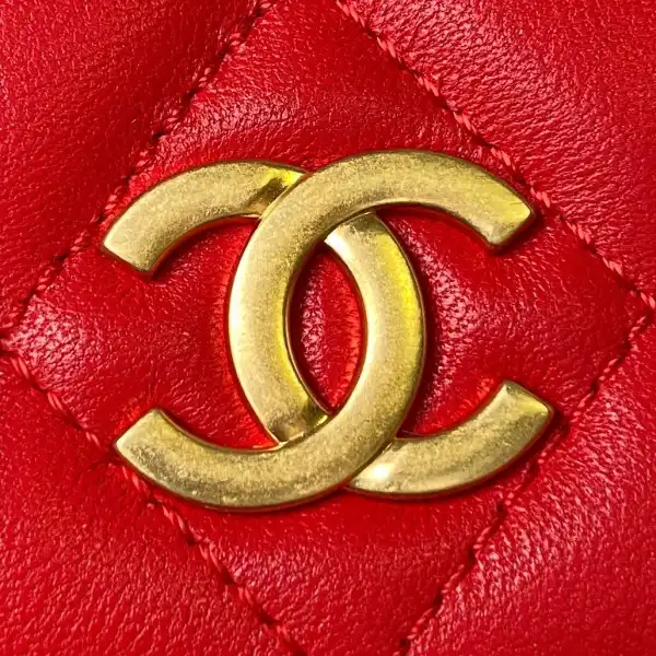 CHANEL HANDLE BAG