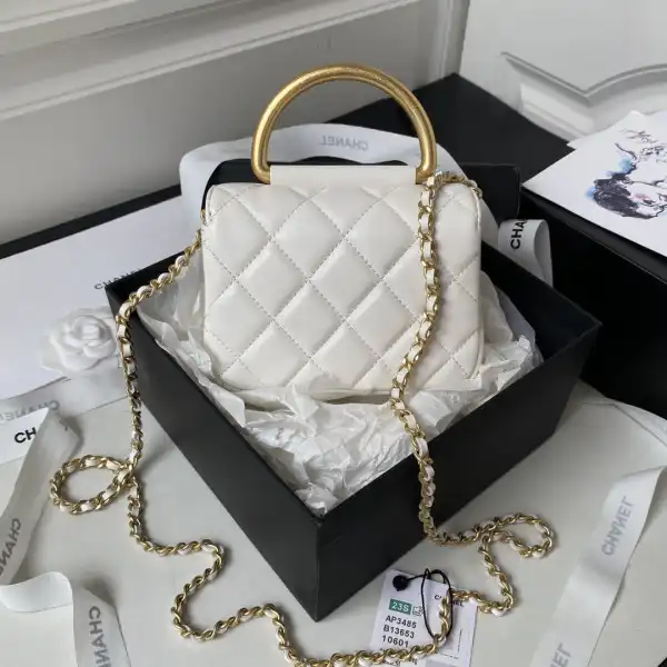 CHANEL HANDLE BAG