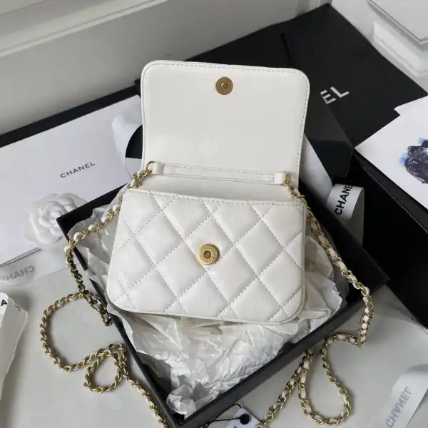 CHANEL HANDLE BAG