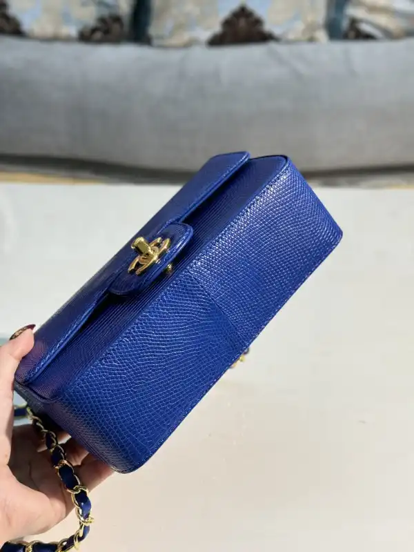 CHANEL FLAP BAG 20CM