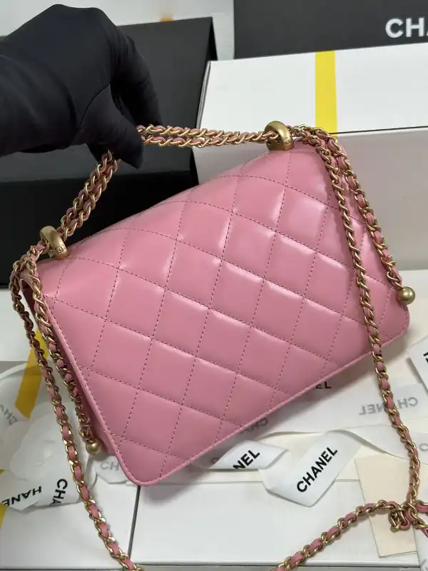 CHANEL FLAP BAG - 14.5*22*8cm