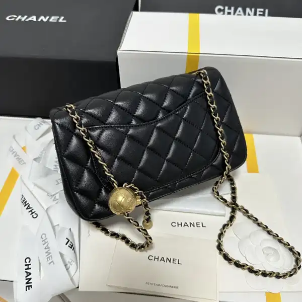 CHANEL FLAP BAG -13X20X7CM