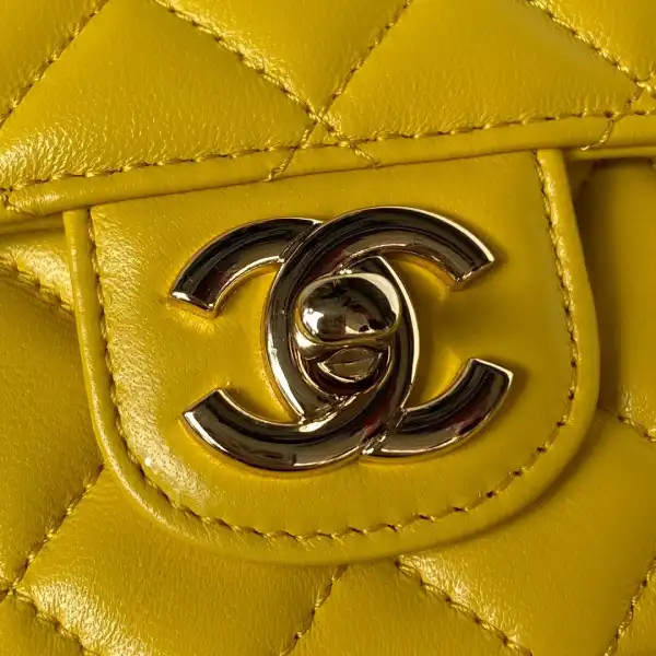 CHANEL FLAP BAG WITH TOP HANDLE-21CM