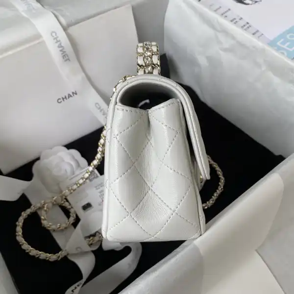 CHANEL FLAP BAG WITH TOP HANDLE-21CM